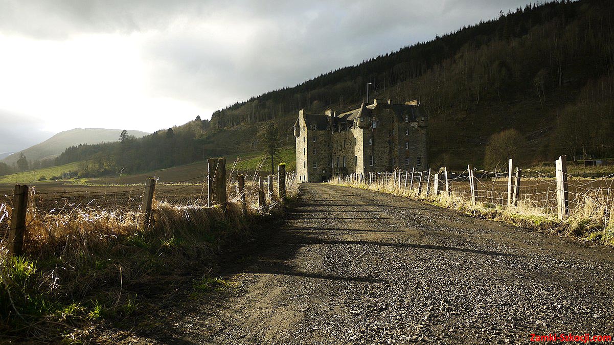 Castle Menzies